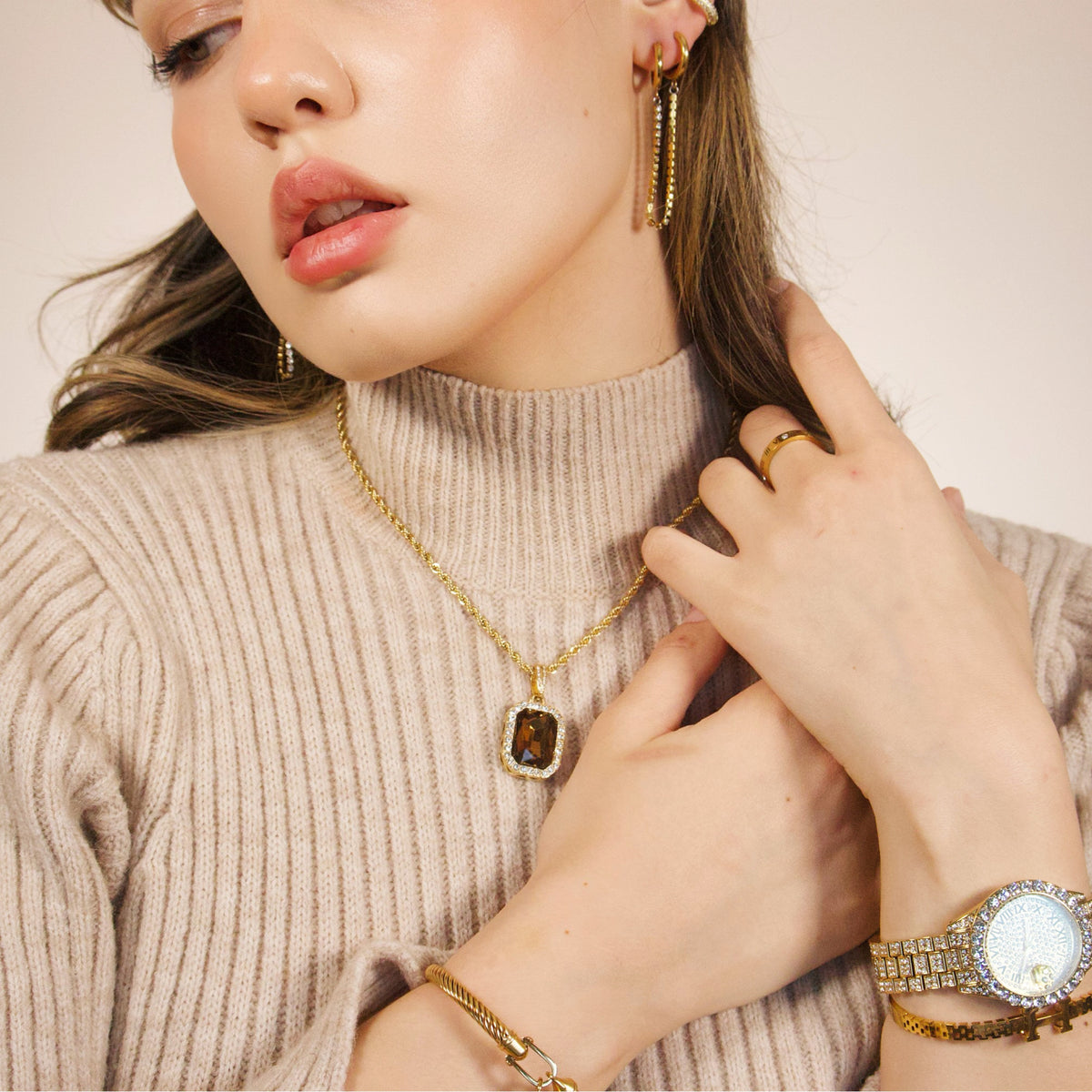 Floridy Necklace